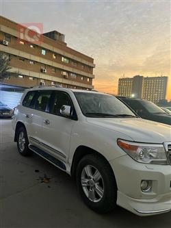 تويوتا لاندكروزر